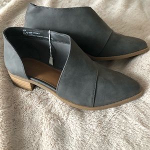 Brand new grey booties
